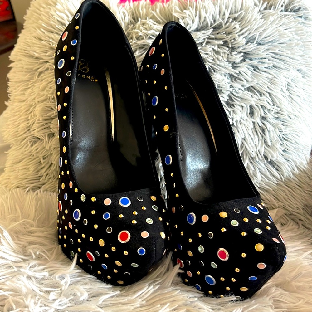Scene/brissa, size 9.5, black with colored jewels